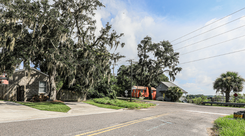 102 Neva Ave #A - Photo 3 of 50