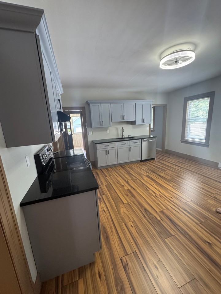 78 Wheatland Ave #1 - Photo 3 of 16