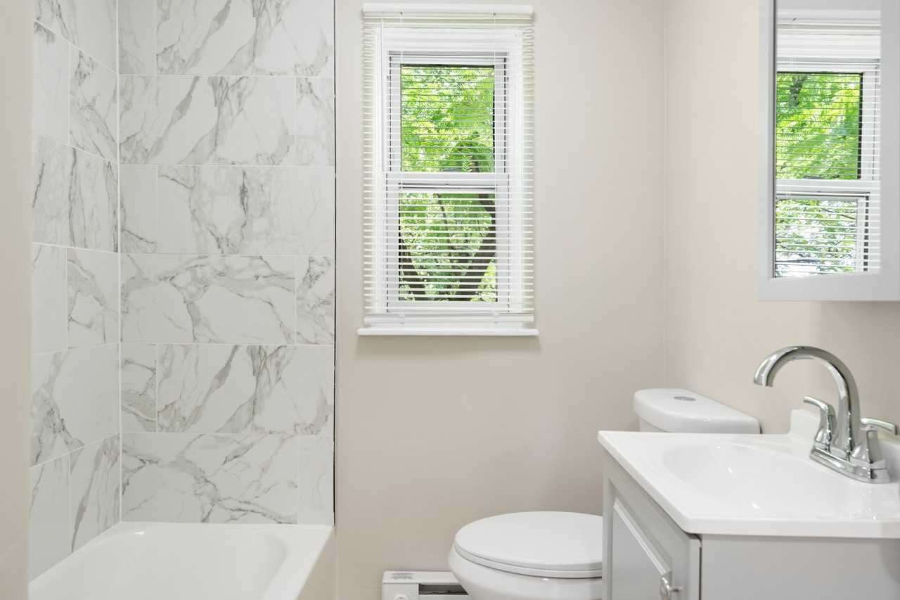 548 Ridge Ave #3 - Photo 7 of 12