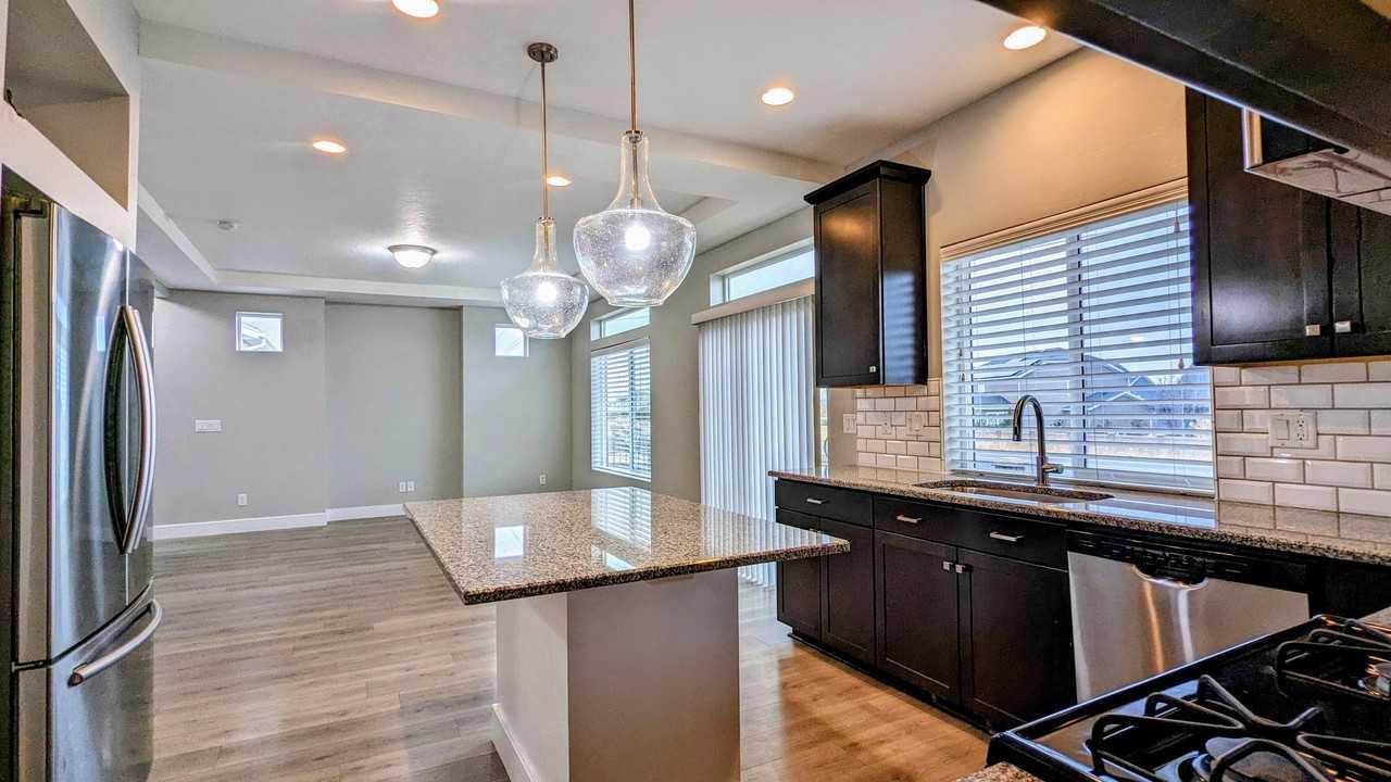 45 E Delgada Ln - Photo 7 of 20