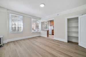 featured image of 1130 Larkin St