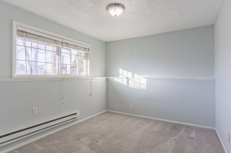 1965 Butte St #B - Photo 6 of 9