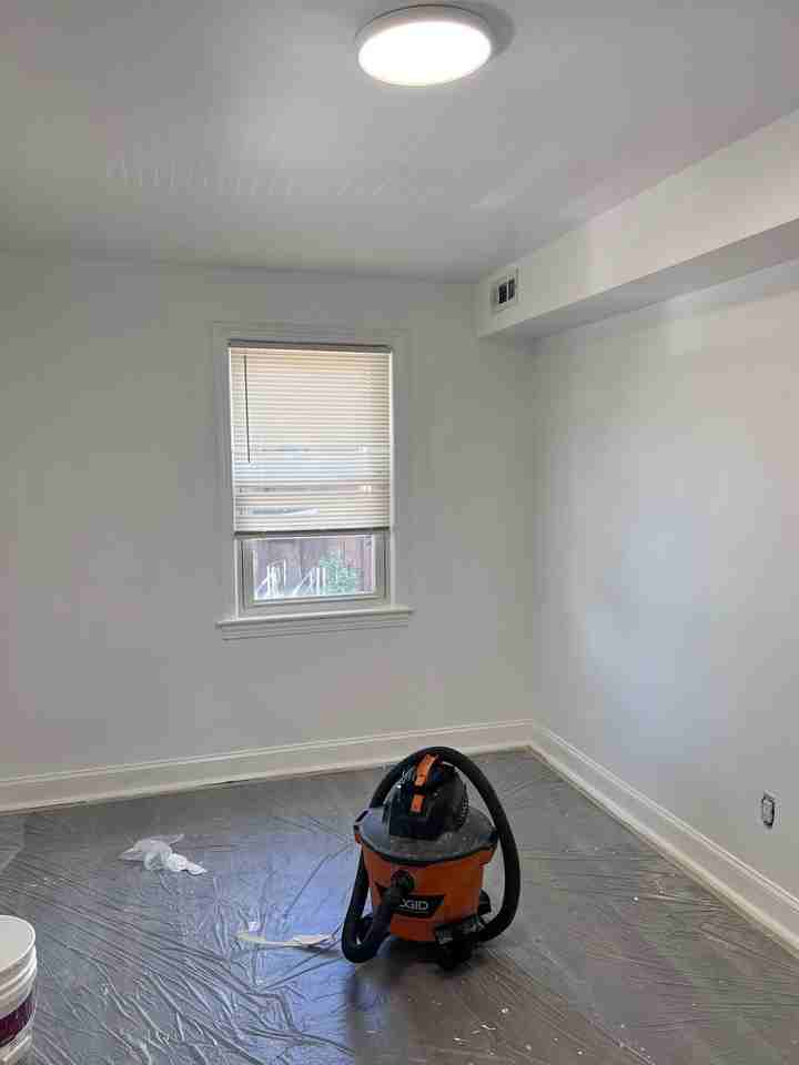 719 31st St Se - Photo 6 of 10