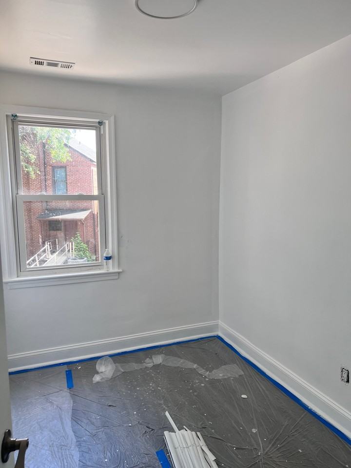 719 31st St Se - Photo 7 of 10