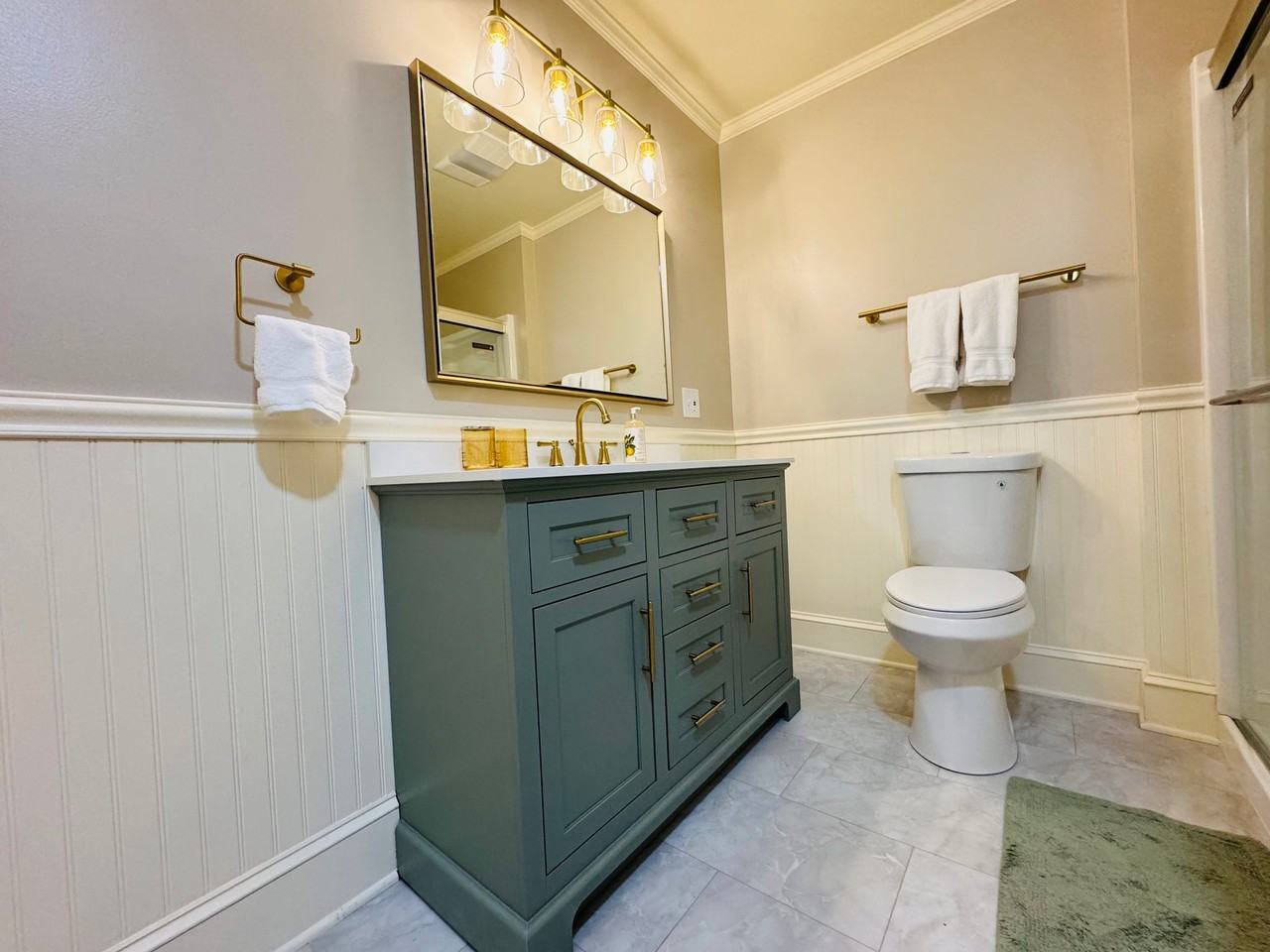 42 Pomeroy Ave #2 - Photo 6 of 20