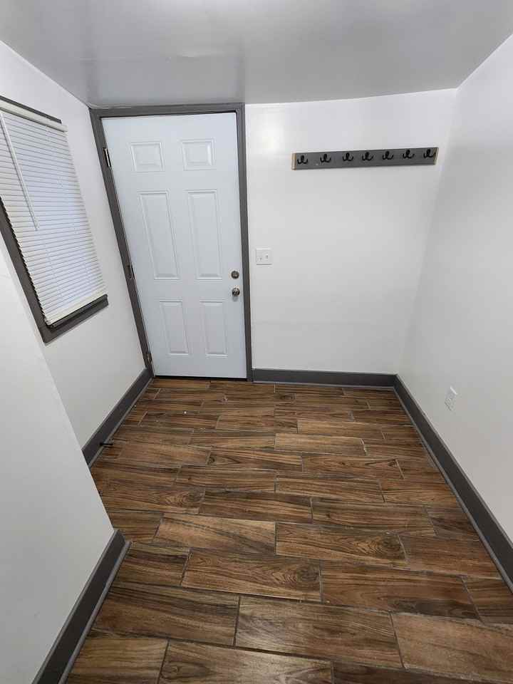 18 Jeanette St - Photo 5 of 18