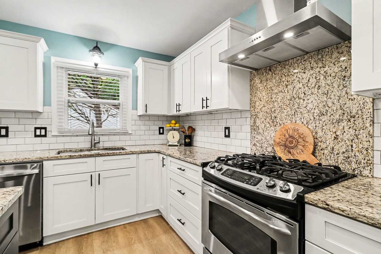 210 Fireside Way - Photo 7 of 14
