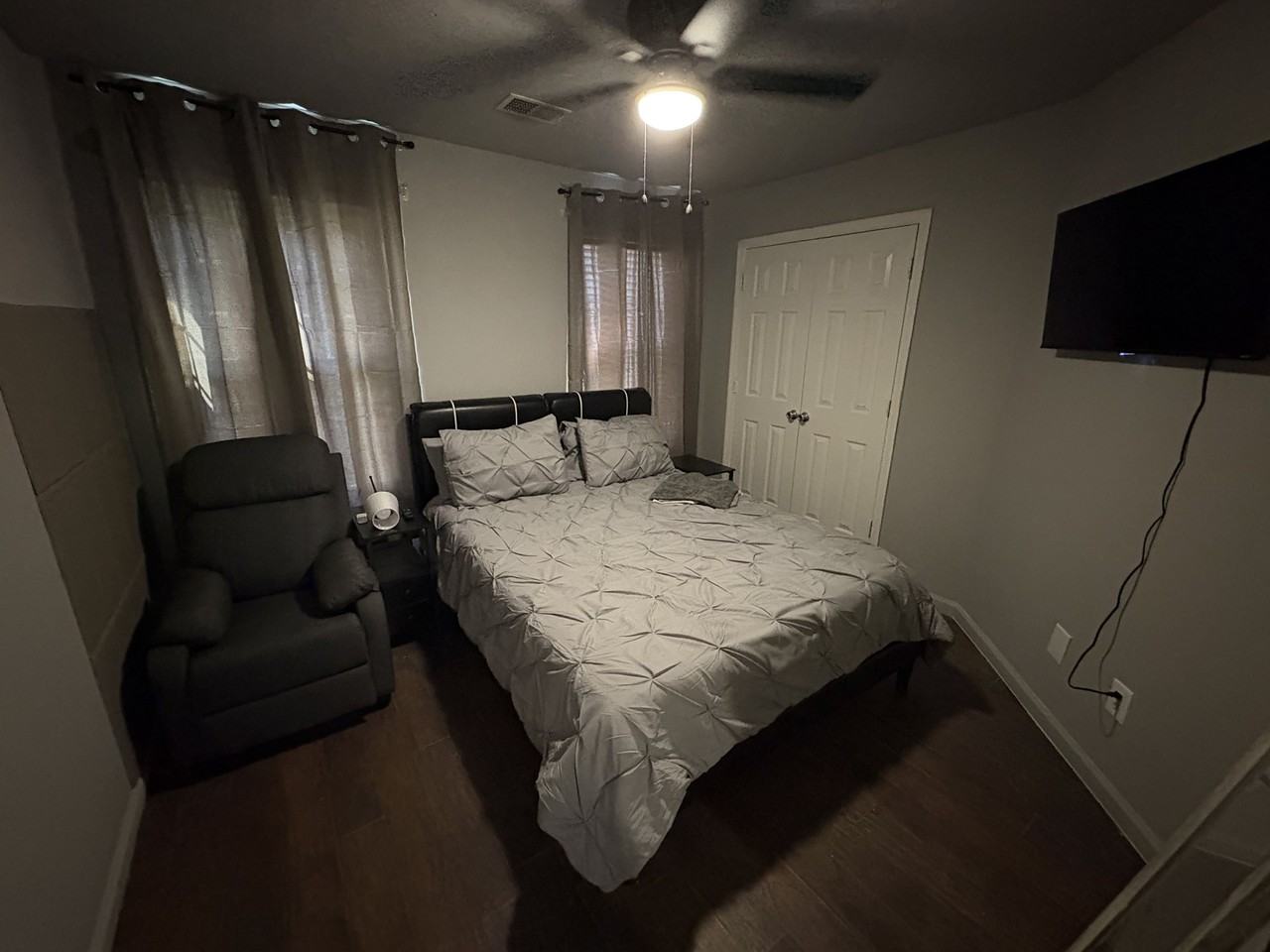 1427 Amaryllis Way - Photo 2 of 2