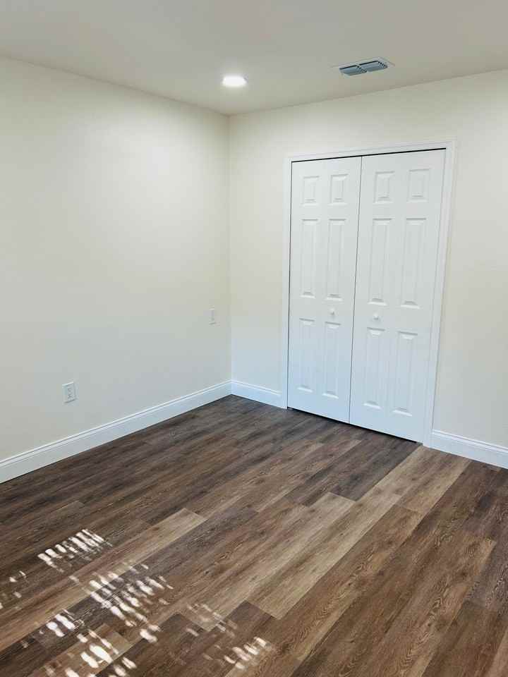 156 Seminole Ave #B - Photo 5 of 20