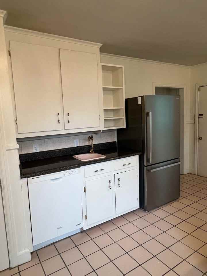 516 N Park St - Photo 6 of 6
