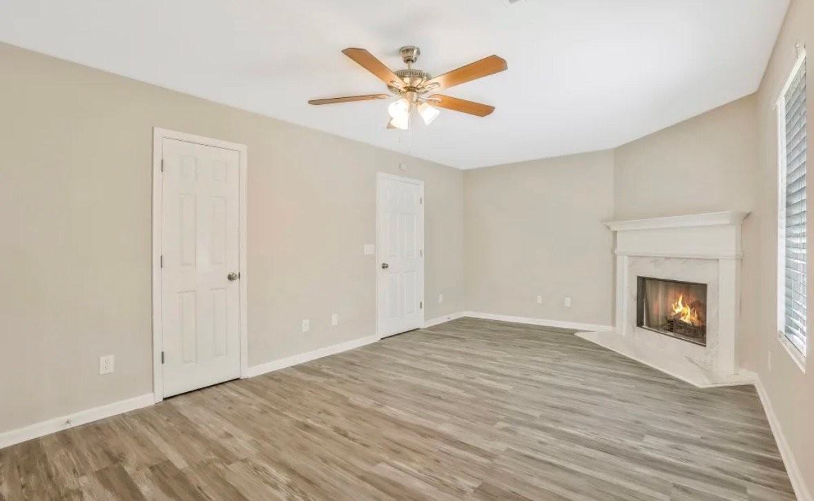 2202 Clayton Rdg - Photo 2 of 12