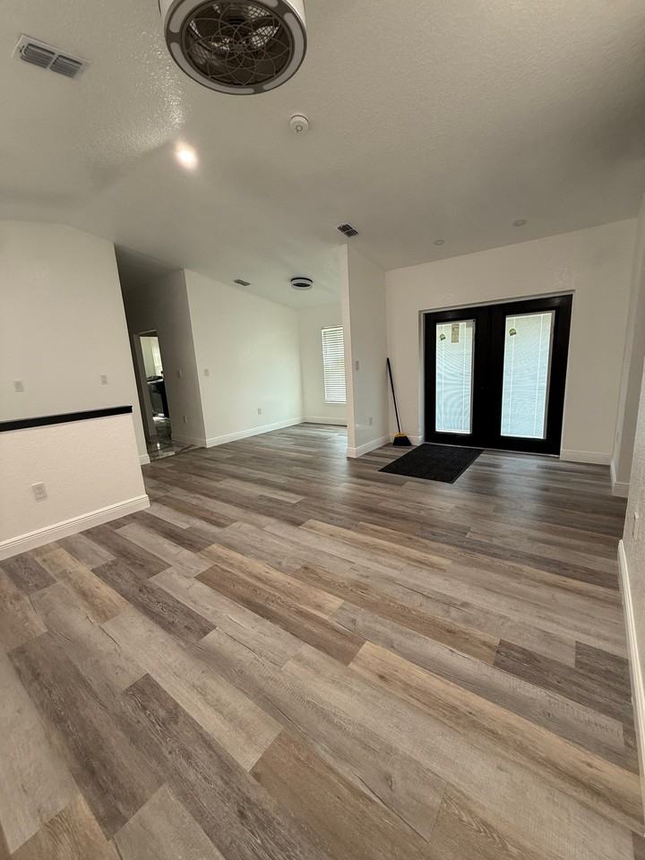 134 Jackson St - Photo 2 of 20