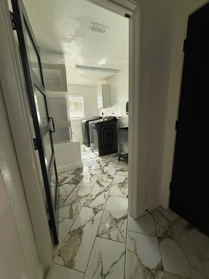 134 Jackson St - Photo 7 of 20