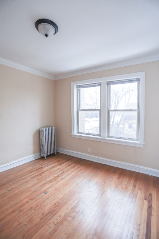 3401 N Pulaski Rd #3 - Photo 4 of 11