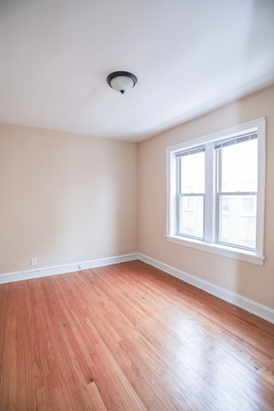 3401 N Pulaski Rd #3 - Photo 7 of 11