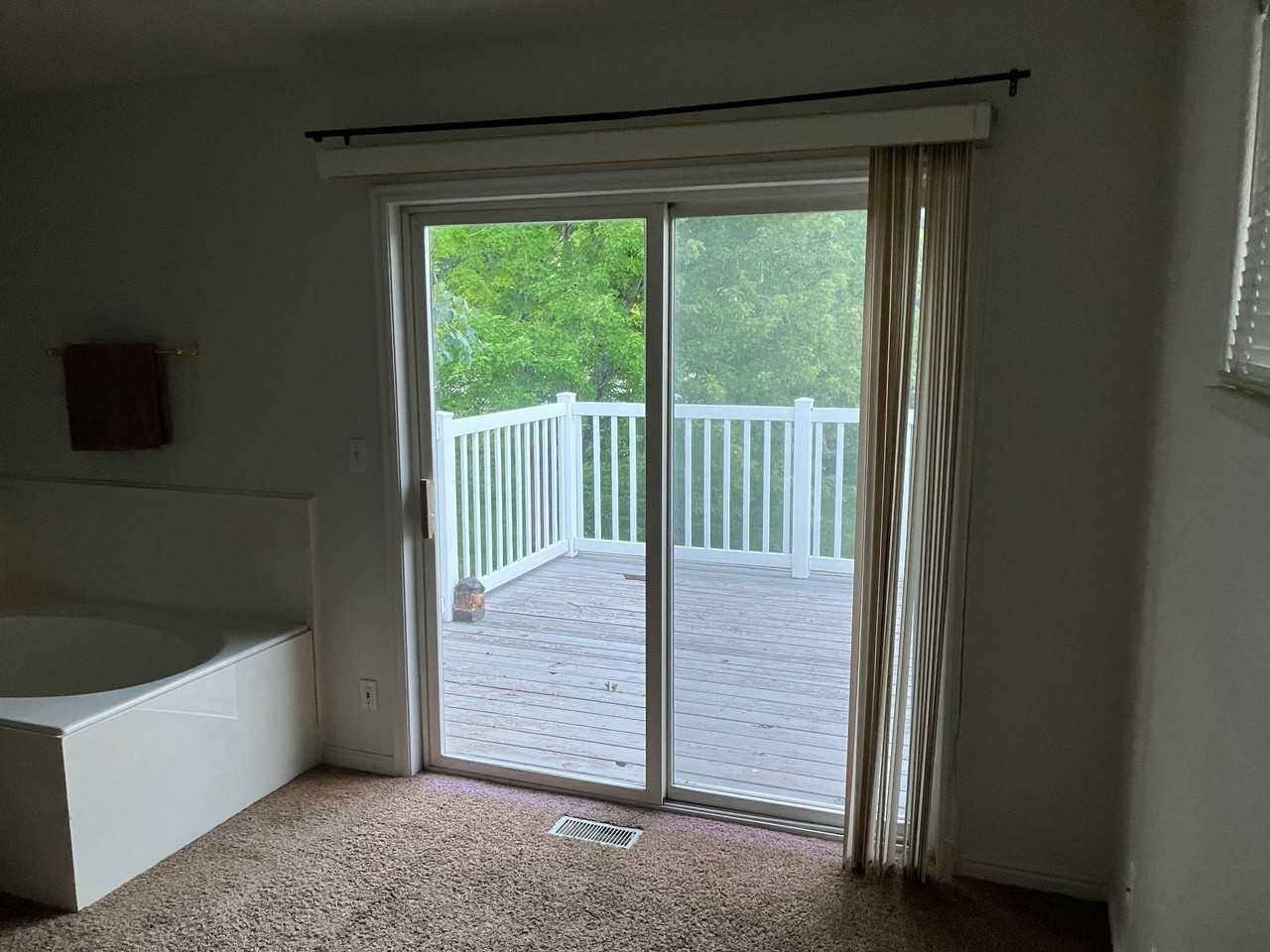 386 En - Photo 6 of 6