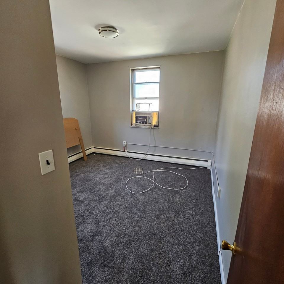 1030 Lawrence Ave #FL2 - Photo 3 of 9