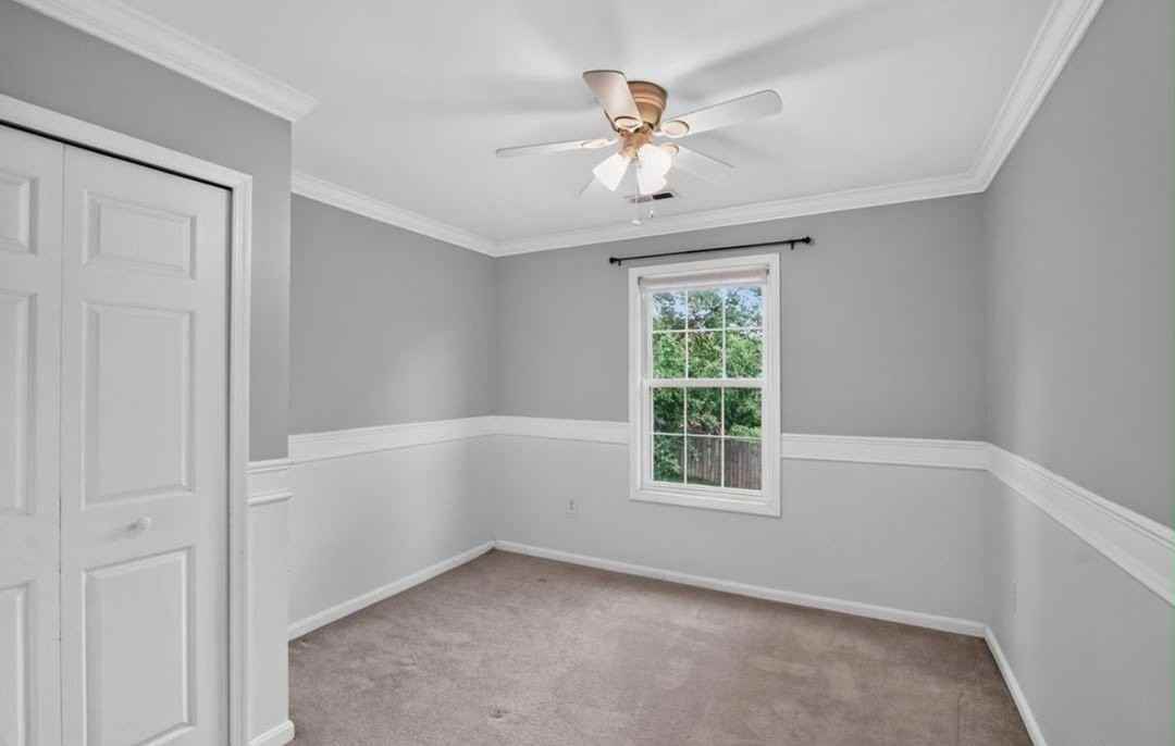 37 Thornberry Ln - Photo 6 of 14