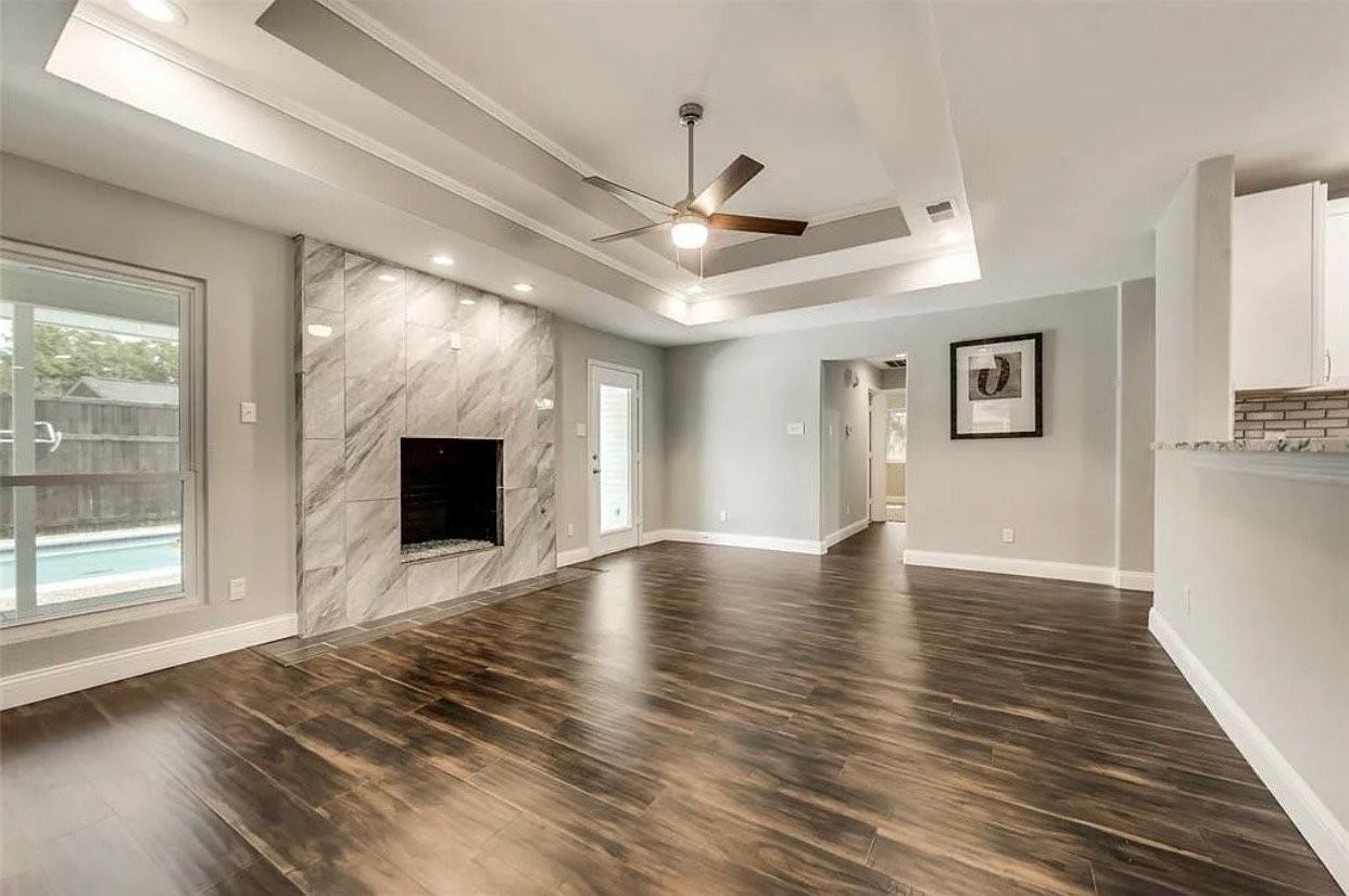 206 Bowie St - Photo 4 of 15