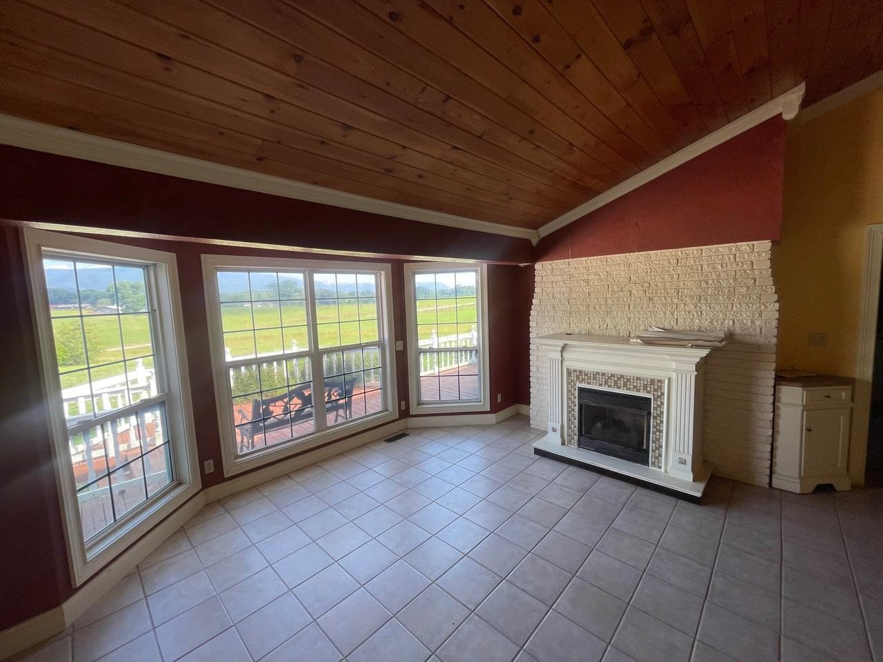 180 County Road - Photo 6 of 12