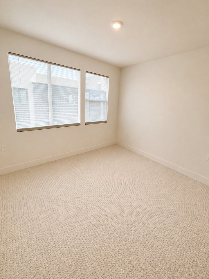 45231 Ambition St #400 - Photo 5 of 11