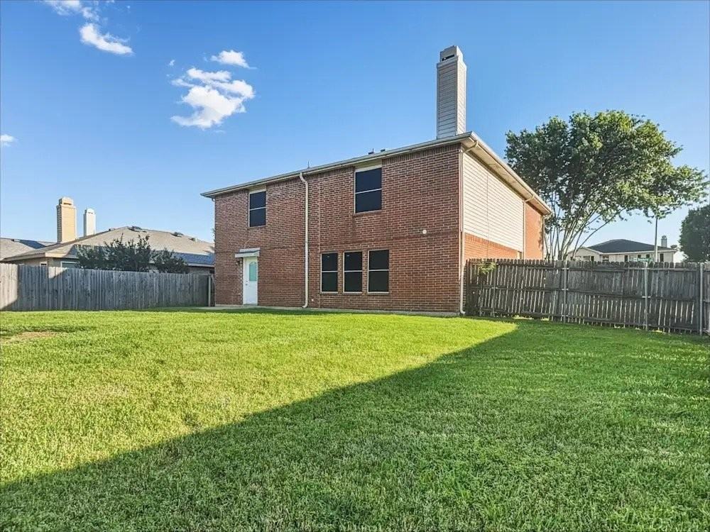 3166 Teodoro Dr - Photo 6 of 10