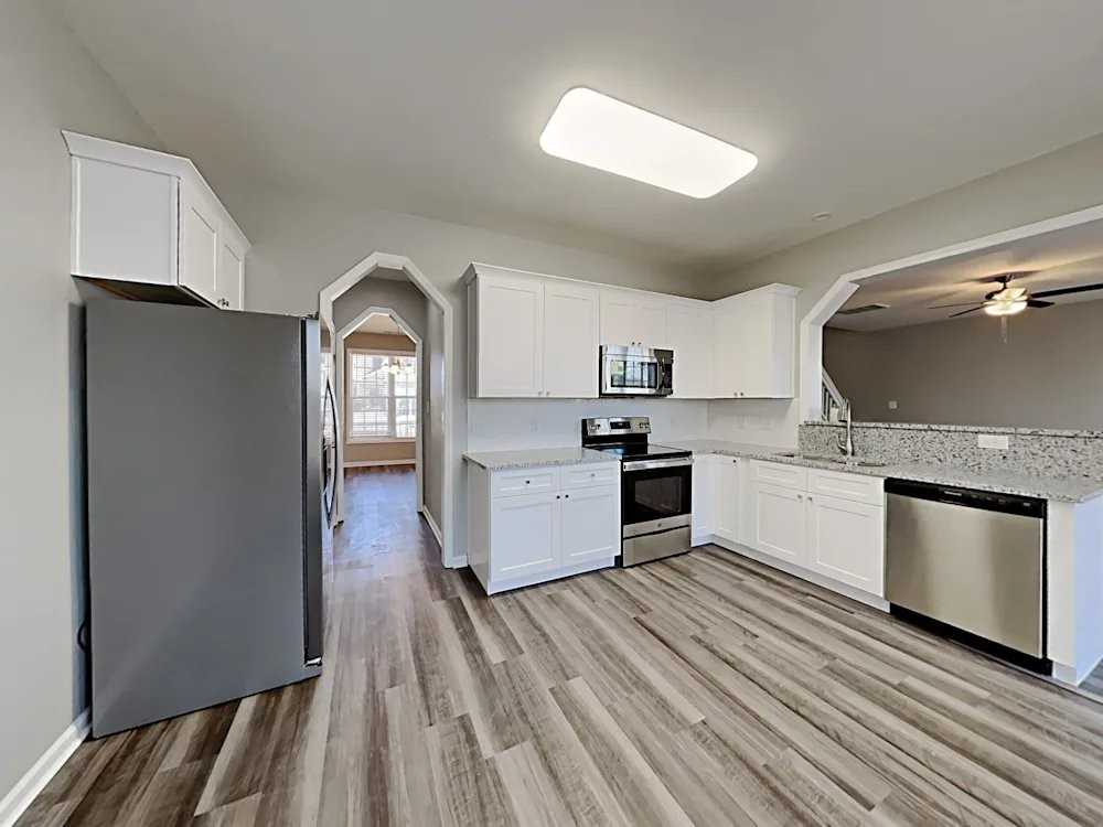 2031 Red Quartz Dr - Photo 3 of 13