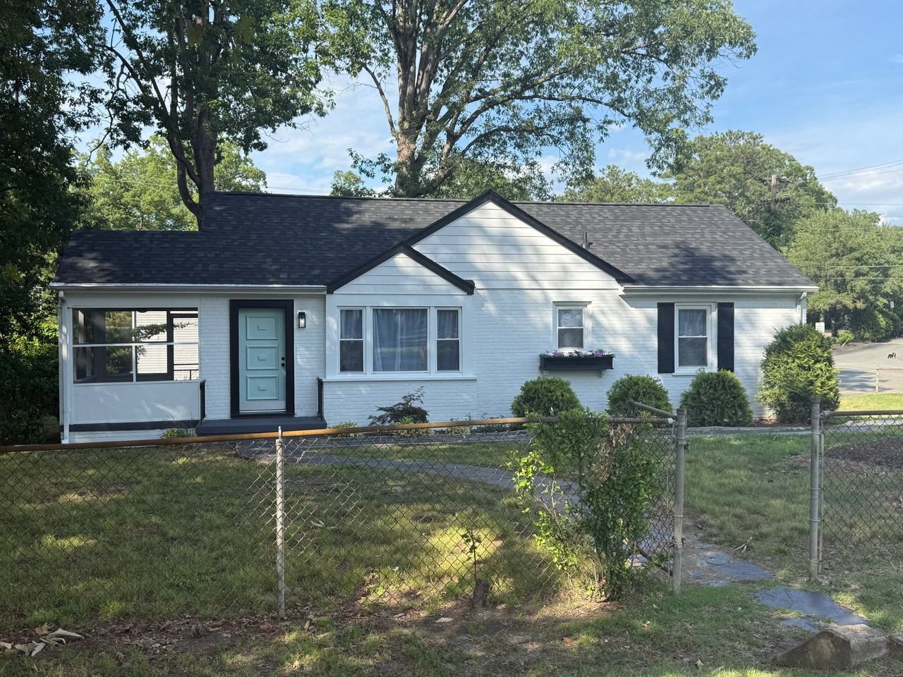 9000 Gayton Rd - Photo 2 of 19