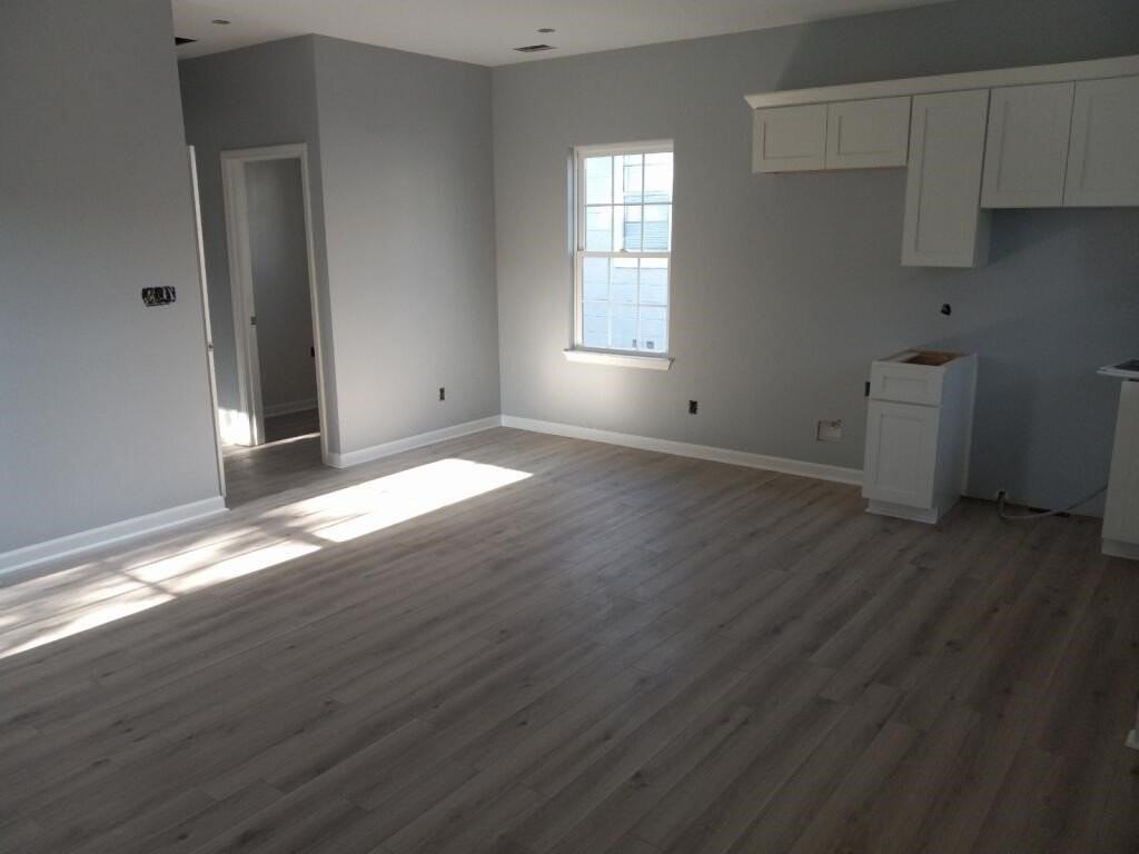 4009 4th St - Photo 3 of 9