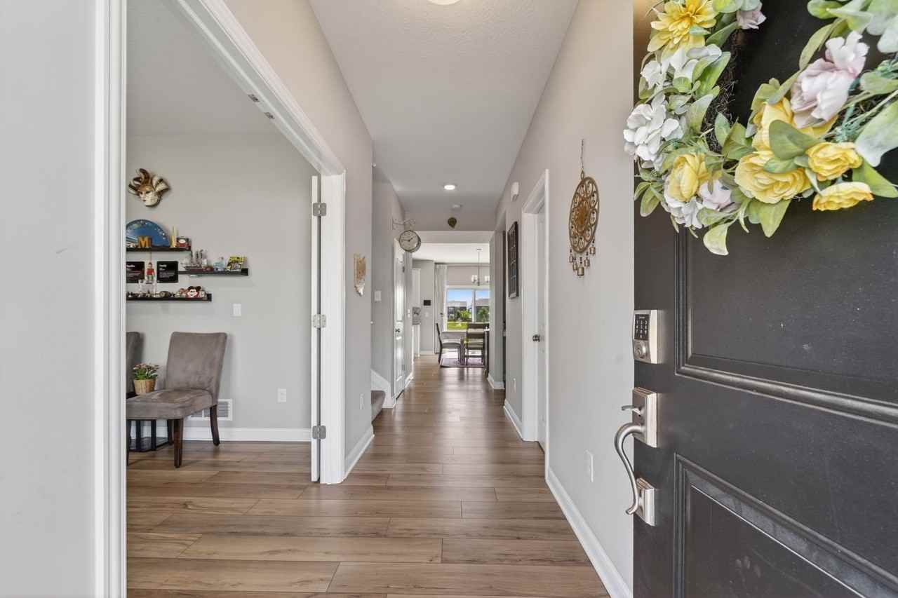3805 Mantle Dr - Photo 7 of 48