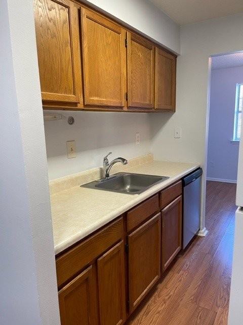 2409 Pond View Dr - Photo 4 of 16