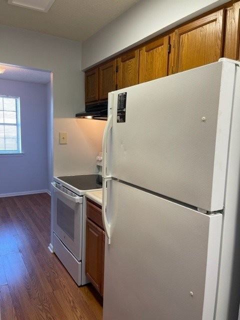 2409 Pond View Dr - Photo 5 of 16