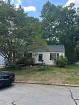 1011 Cleburne St - Photo 1 of 1