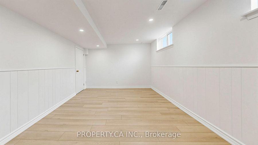 1469 Brentano Boulevard - Photo 7 of 10