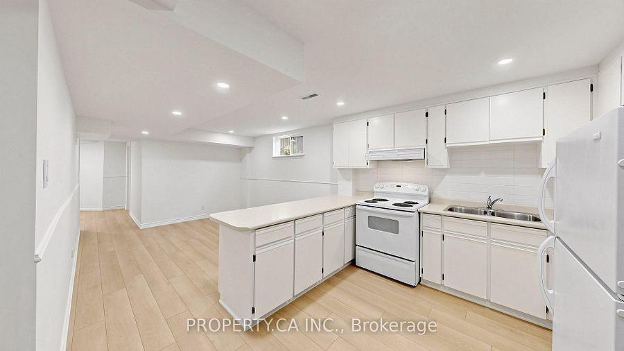 1469 Brentano Boulevard - Photo 2 of 10