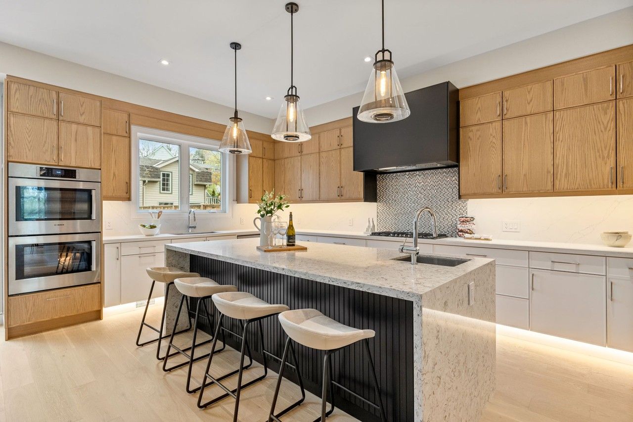 4 Drake Crescent - Photo 5 of 24