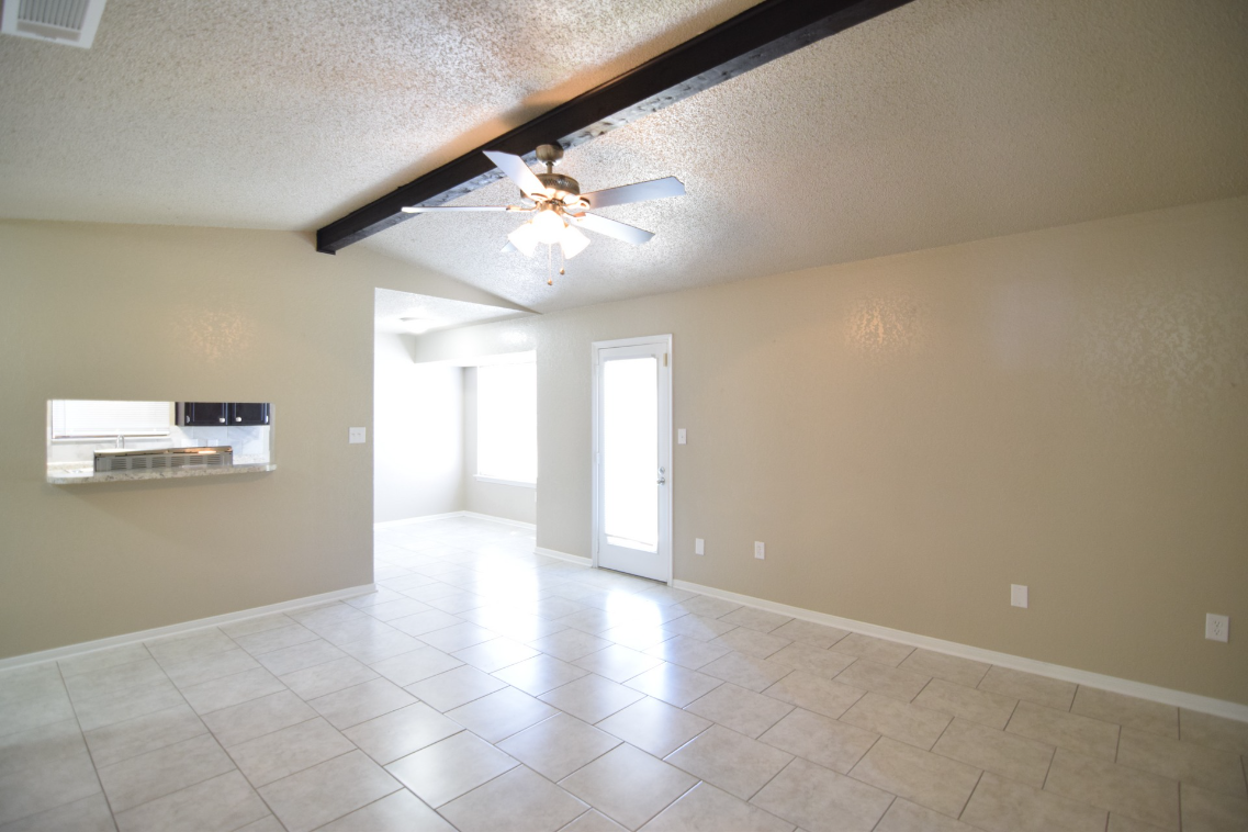233 Bridle Dr #NA - Photo 7 of 17