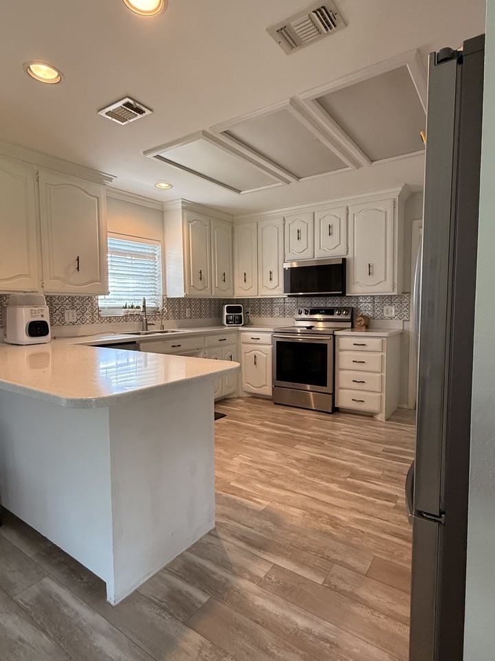 4904 N 4th St #NA - Photo 4 of 15