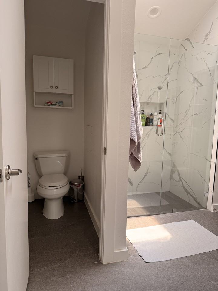4904 N 4th St #NA - Photo 7 of 15