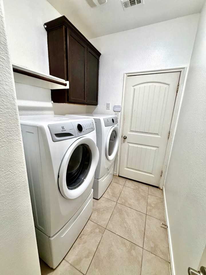 10200 Levelland Pl #NA - Photo 3 of 14