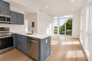 2425 20th St Ne #12 - Photo 1 of 1