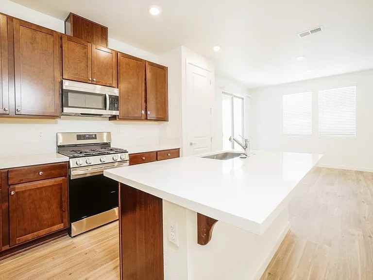 2416 Wolf Willow Ct #NA - Photo 2 of 12