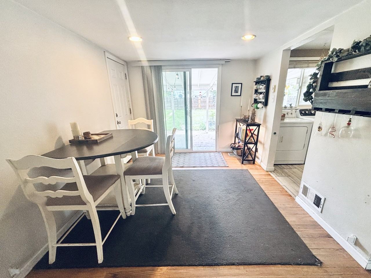 9902 Lowry Pl #NONE - Photo 3 of 25