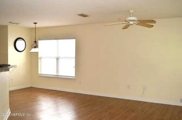 800 S Black Cherry Dr - Photo 3 of 15