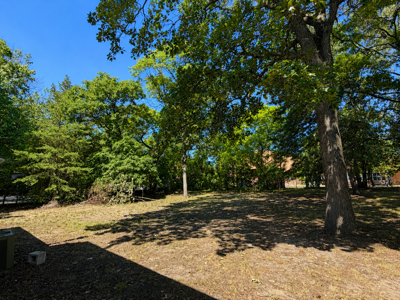 102 Spruce St #A - Photo 4 of 21