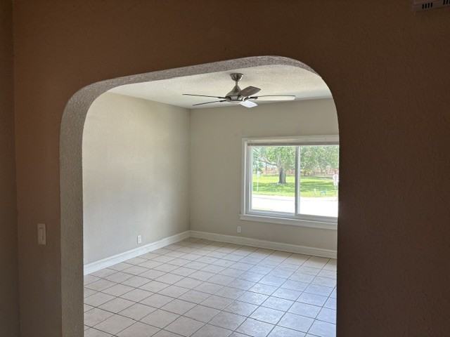 320 S Riverside Dr #8 - Photo 6 of 19