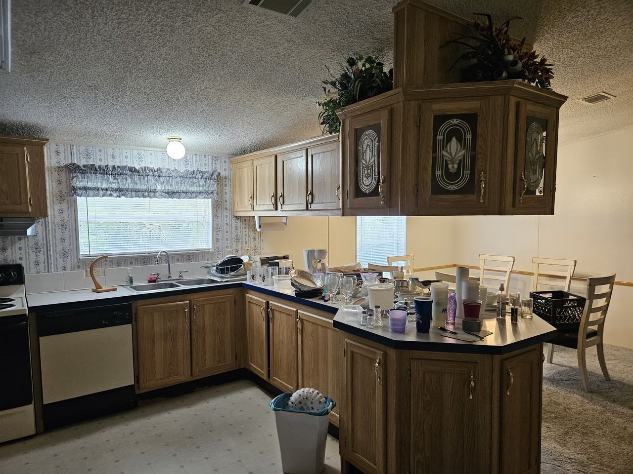 4995 Spiral Way #NA - Photo 3 of 12
