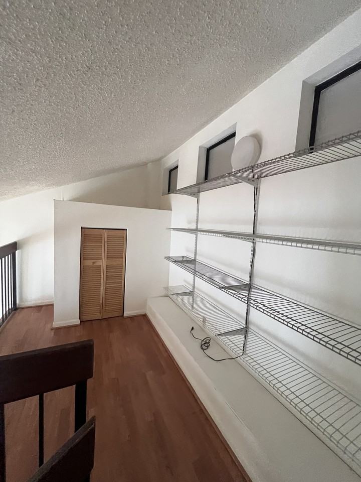 12065 Sw 18th St #5 - Photo 6 of 15