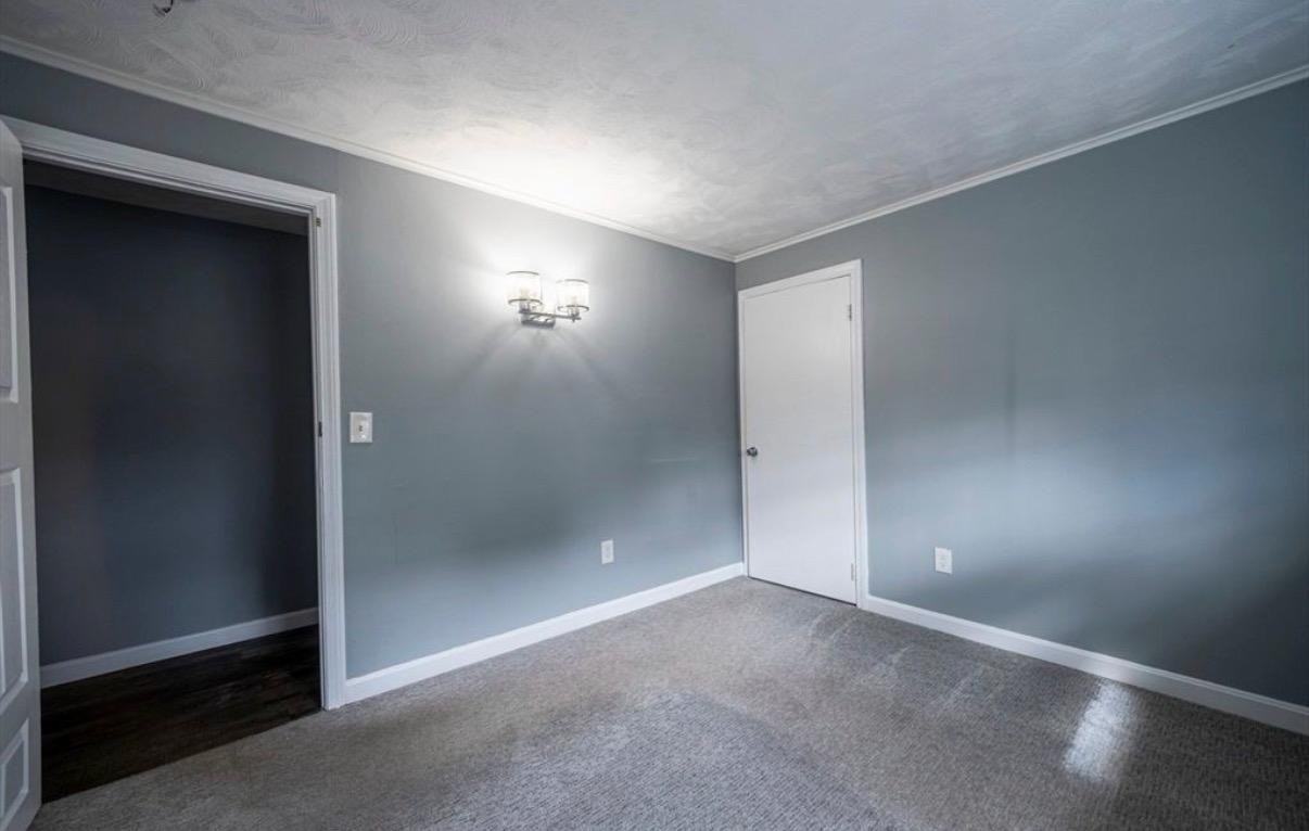 35 Nelson Ave - Photo 5 of 16