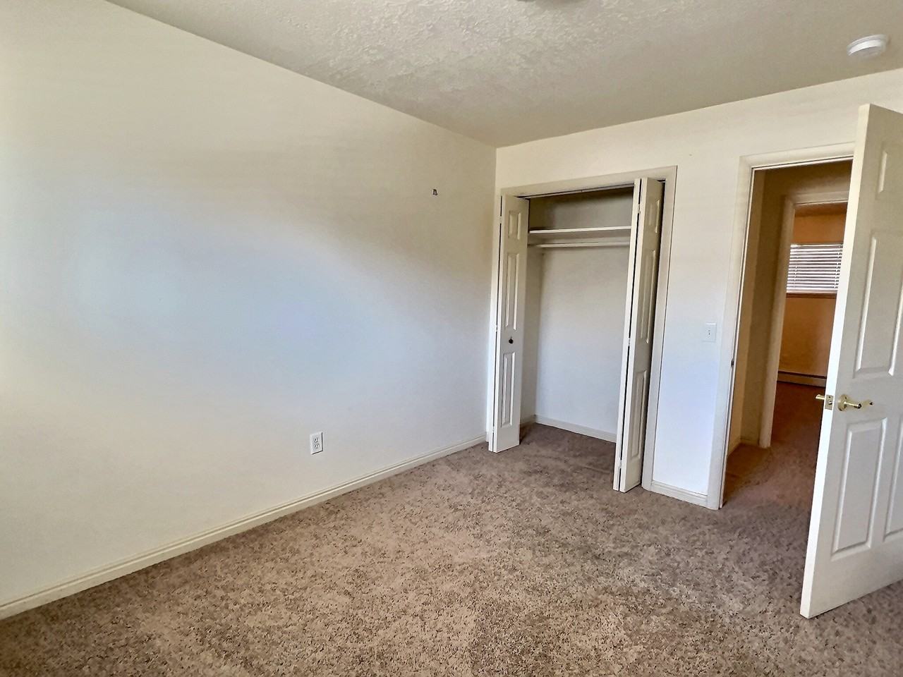 151 N 300 W #3 - Photo 4 of 10